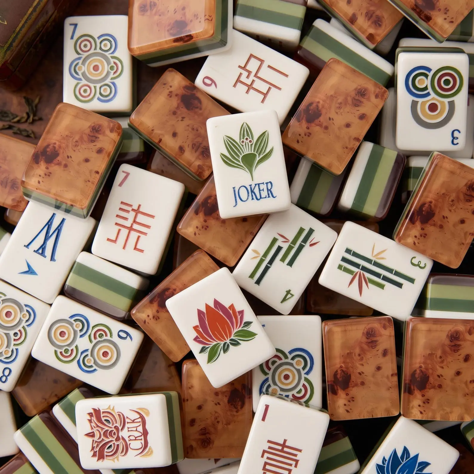 Burl Wood American Mahjong Set, 4-Layer Acrylic, Scratch Proof, 160 Tiles, Vintage Heirloom, Game Night Gift