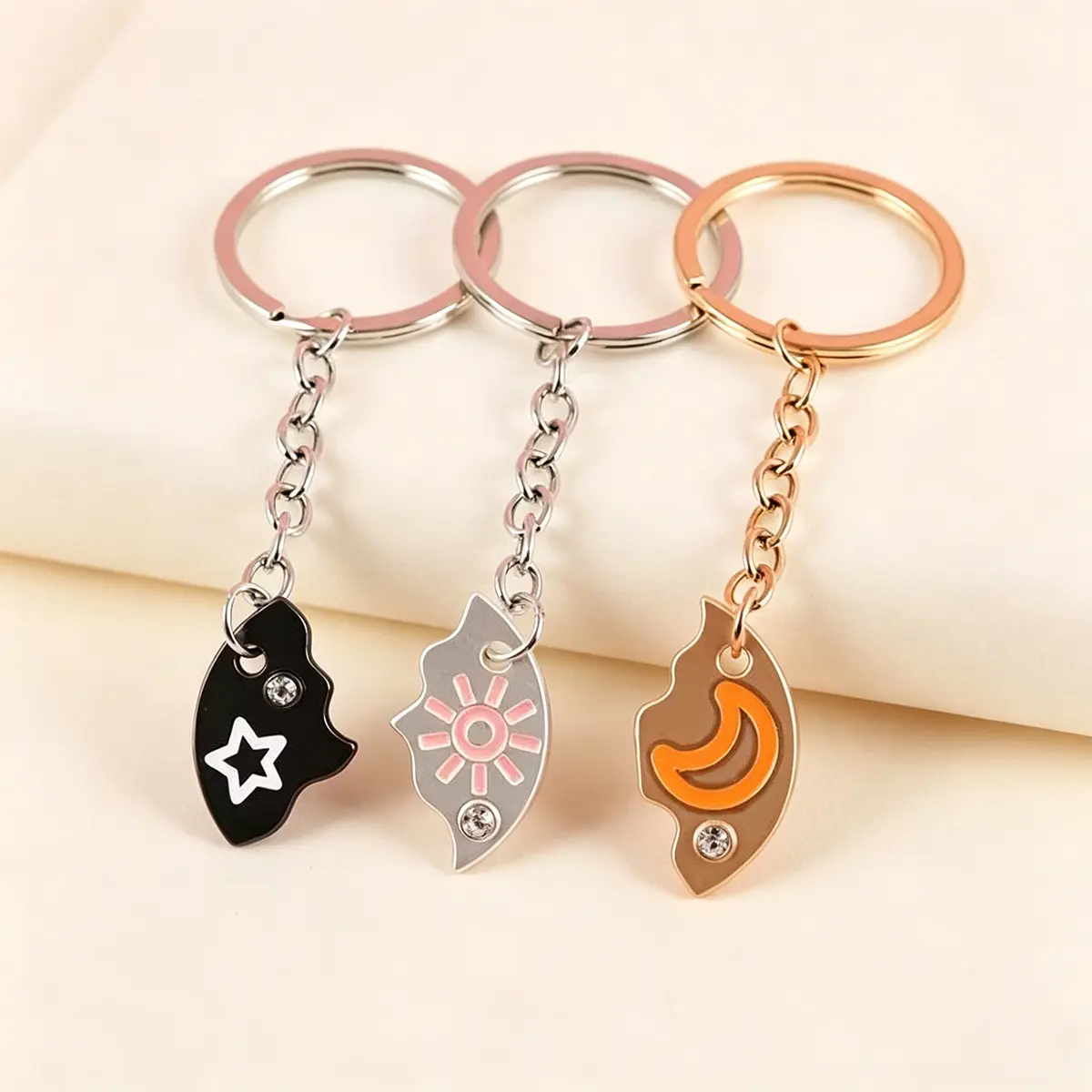 3 Pcs Puzzle Keychains, Sun Moon Star Friendship Trio Puzzle Matching Keychains Backpack Purse Keychain Best Friend Forever Matching Gifts Anniversary Birthday Gifts for Women Men