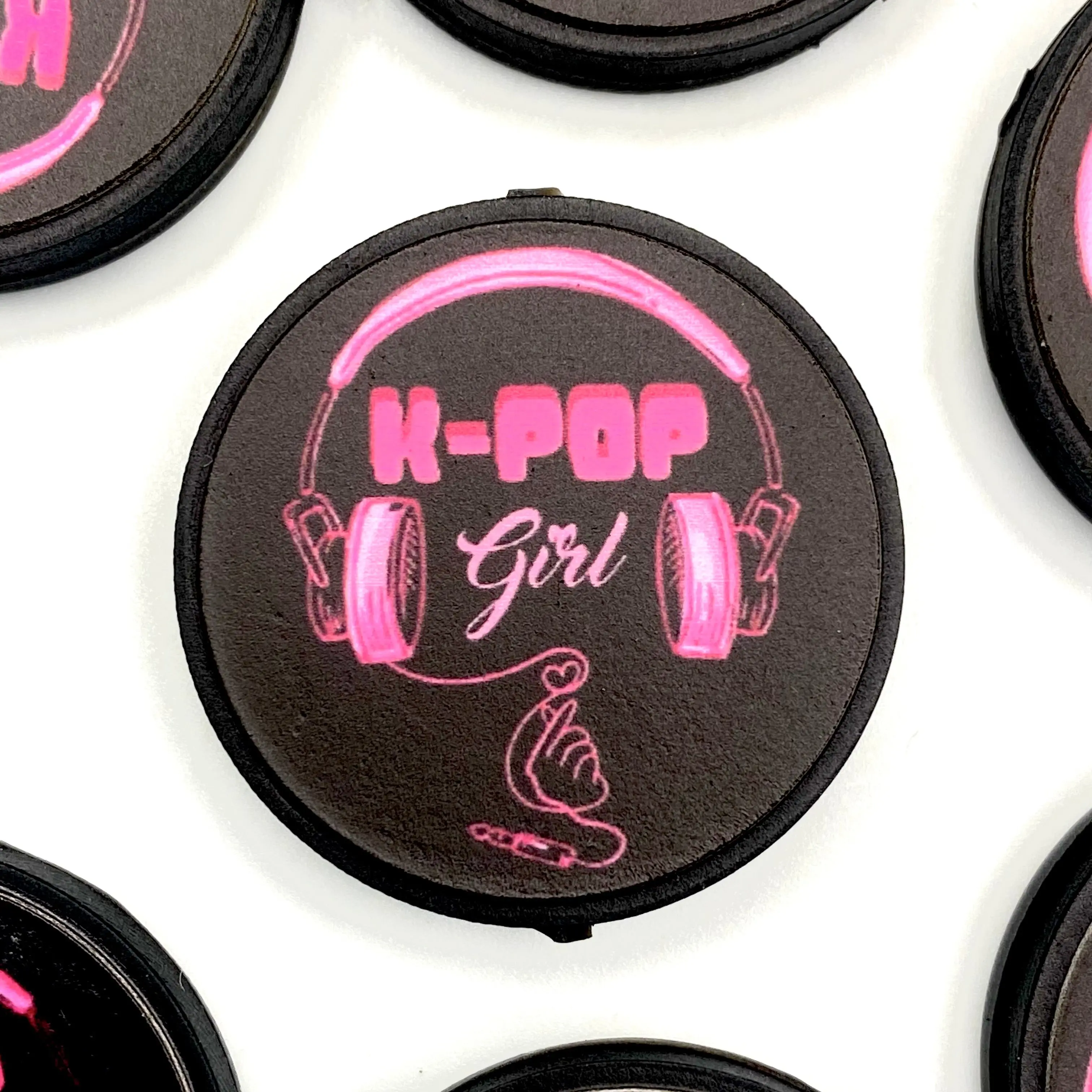 1pc Kpop Girl Silicone Printed Focal Beads - Kpop Music Headphones for Beaded Pens DIY Crafting Supplies