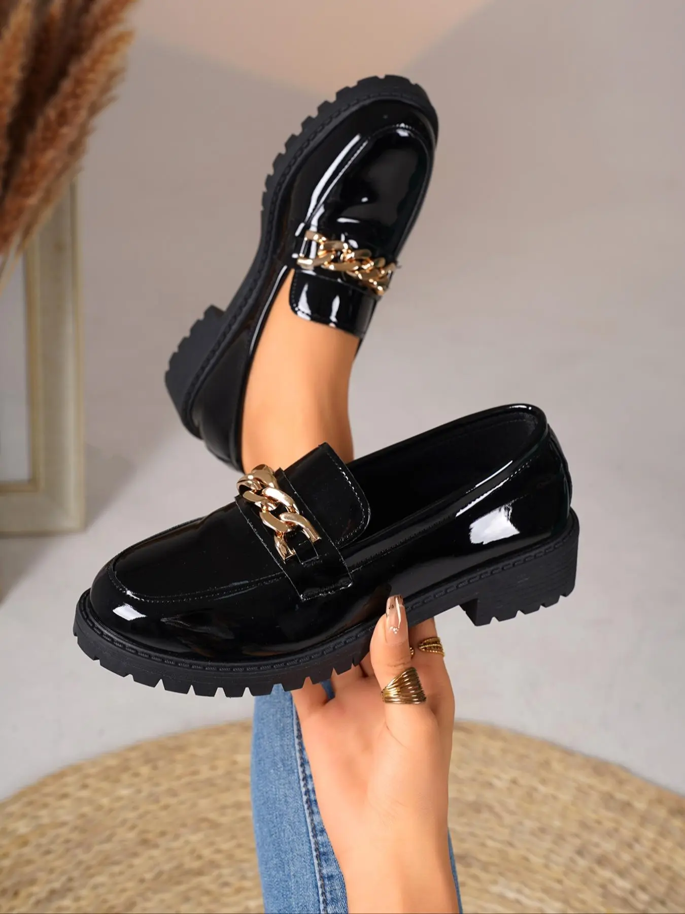 Women's Fashionable Solid Color Slip on Loafers, Affordable Loafers, Casual Comfortable Lightweight Mid Heel Shoes for Daily Wear, Perfect for Students and Outdoor, Girl, Round Toe Shoes, Everyday Wear Footwear