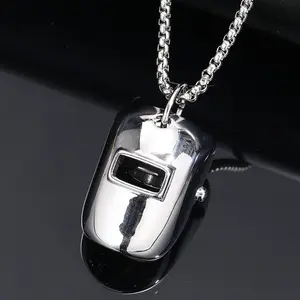 Men's hip-hop simple fashion welder mask necklace, hanging jewelry for men and women real man necklace