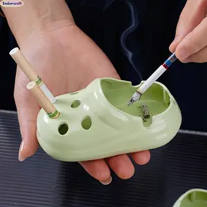 PP Plastic Hole-Shoe Shaped Ashtray, Minimalist Compact Desktop Accessory, Waterproof Durable Lightweight Home Decor Ornament, Ideal Home Supplies Gift, Accessories