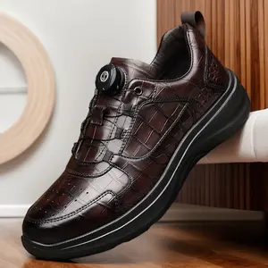 Luxurious and light luxury men's casual leather shoes, round toe, comfortable non-slip rubber sole, suitable for weddings, banquets, parties, high-end business men's shoes, large size loafers 8992