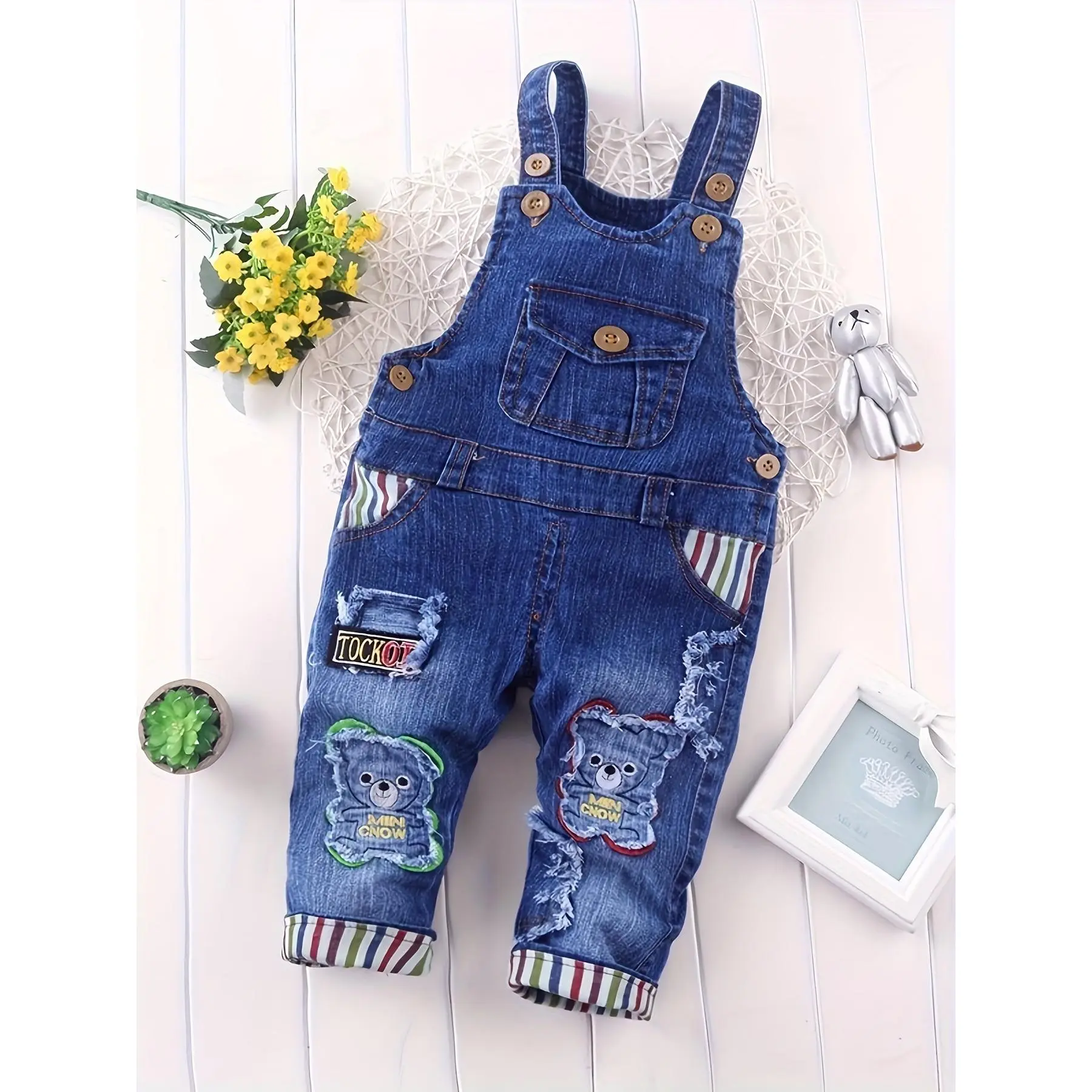 Boys' Regular Fit Denim Blend Overalls - Bear Embroidery, Striped Pockets, Easy-to-Wash, Durable Kids' Tops for Spring-Autumn Outdoor Play Casual Use