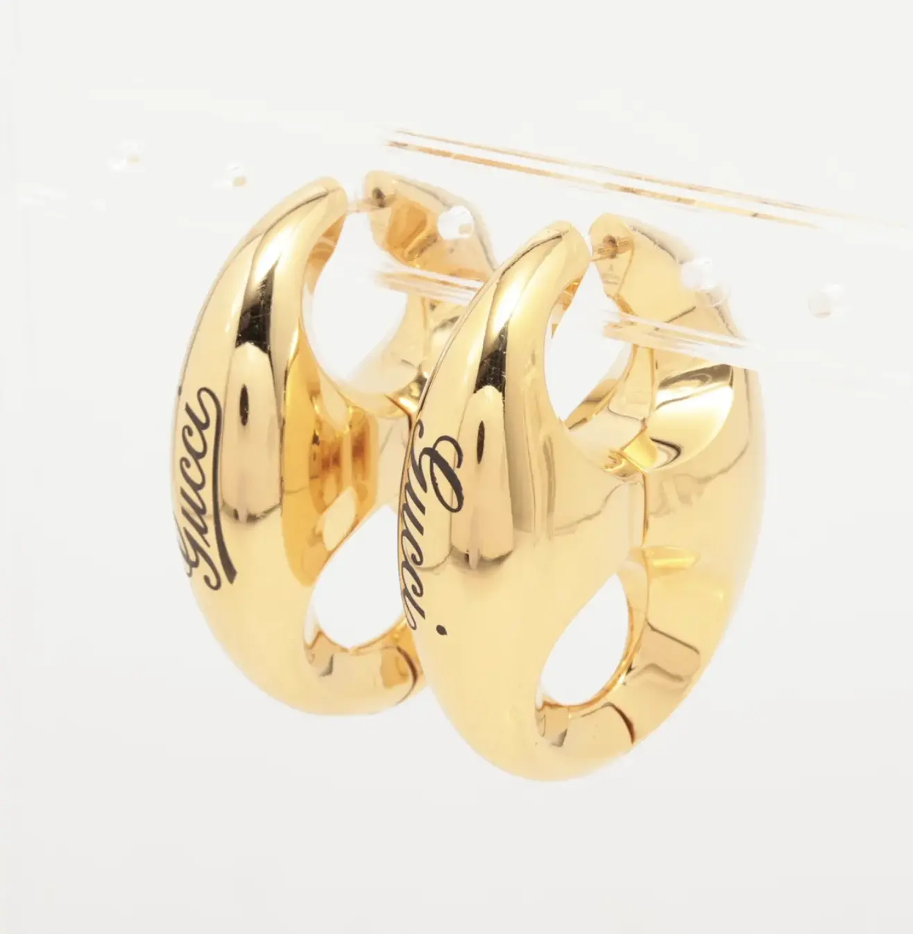 Pre-owned Gucci Marina Gold Tone Hoop Earrings