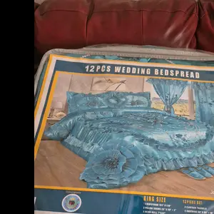 12 pcs wedding bedspread 12 pcs wedding bedspread
