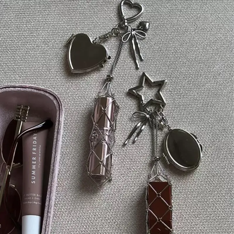 Decorative Lipgloss Star keychain Case with Mirror Bag Charm Accessory Fashion Accessory Mesh Lipstick Holder Gold & Silver Y2K Style Heart & Star for Lipsticks & Lighters Cute Stylish Keychain for Women & Girls Bag Pendant Gift Friend