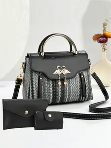 Fashionable and versatile women's handbag with a colorful striped woven design; a light and compact shoulder bag with a chic and elegant style, Fashionable Bling Bag, Crossbody Bag Set, Casual Shoulder Bag