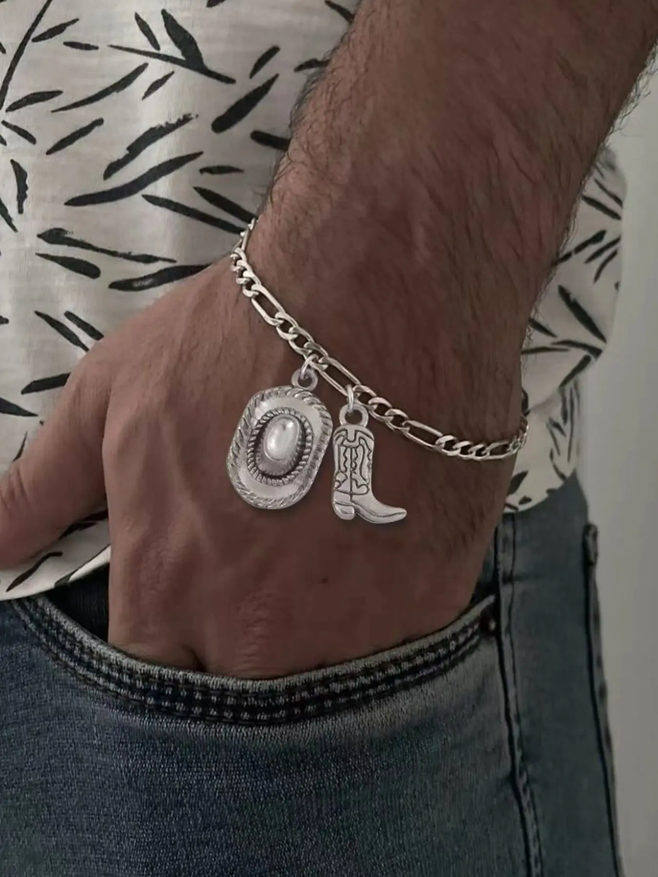 Western Cowboy Boot Hat Pendant Men's Bracelet, Classic Simple Stainless Steel Figaro Chain, Men's Footchain, Stylish Accessory