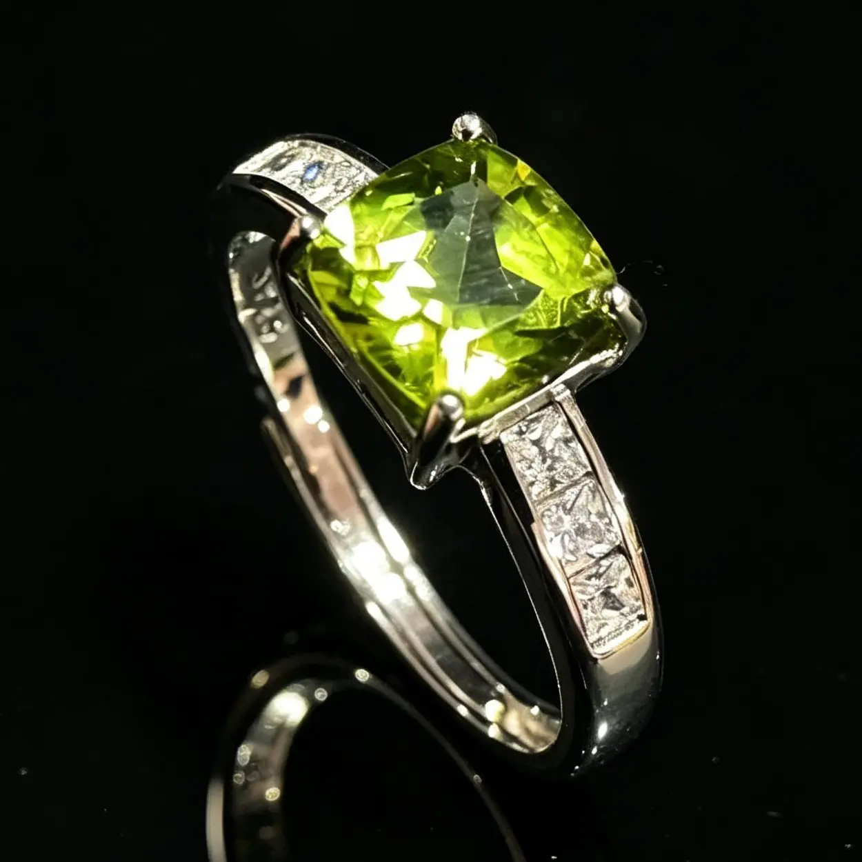 August Birthstone Natural Peridot S925 Silver Ring, Adjustable Band Valentines Gift , Gift for Wedding/Birthday/Mother'sDay/Christmas
