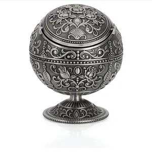 Vintage Windproof Ashtray with Lid for Outdoor Indoor