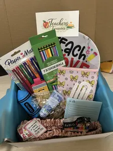 1 Bundle Teacher Gift Box