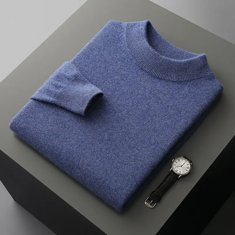 Half high neckline in floral blue