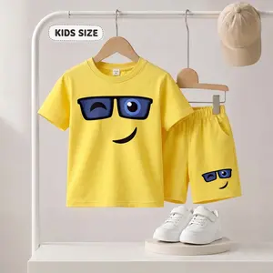 Children's Funny Expressions Print Short-Sleeve T-Shirt And Shorts Set—Casual Summer Kids' Clothing. This Round-Neck Outfit Combination Is Perfect For Everyday Wear And Outdoor Play.