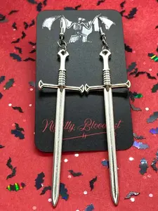 Medieval Long Sword Earrings Silver Plated Zinc Alloy Sickle Battle Axe Dangle Drop Earrings For Women Gothic Style Jewelry