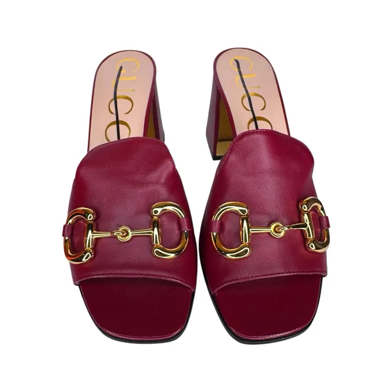 Gucci Burgundy Leather Horsebit Slide Sandals With a Block Heel Size 38-USA 7.5