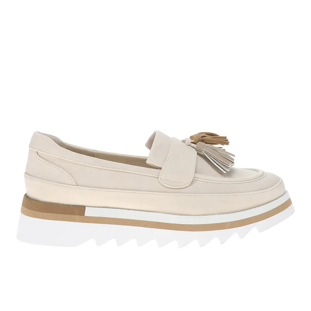 COCONUTS by Matisse Womens Tess Lug Sole Platform Loafers Casual - Off White COCONUTS by Matisse Womens Tess Lug Sole Platform Loafers Casual - Off White