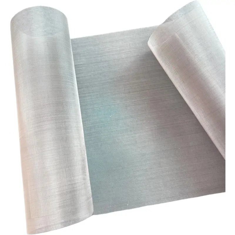Hardware Cloth 304 Stainless Steel Woven Screen Mesh Roll, Heat-Resisting Metal Wire Screen for Home, Garden and Farm (60 Mesh-15.7in x 47.2in)