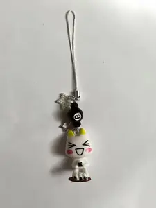 Charming Handmade Beaded Cat Phone Charm Pendant, Cute Kitty Design, Perfect Phone Accessories, Unique Gift Idea