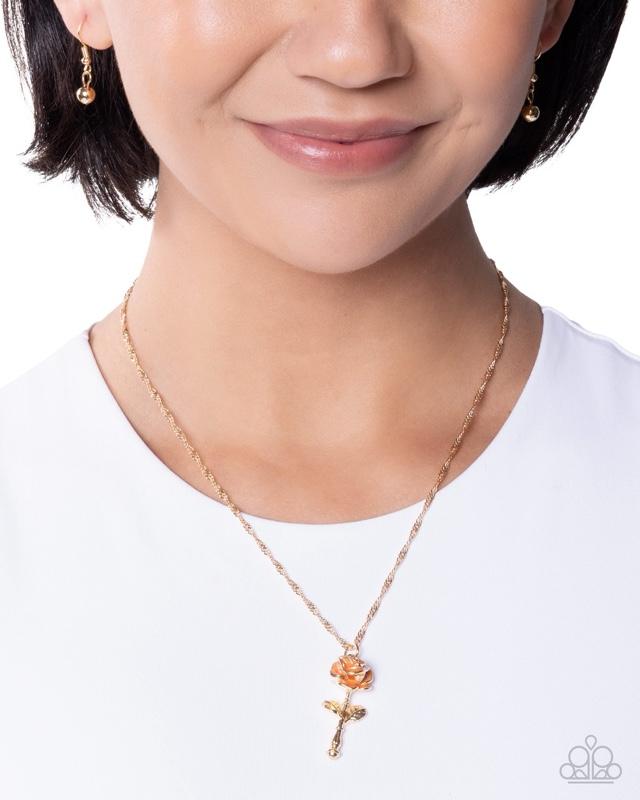 A single rose orange necklace