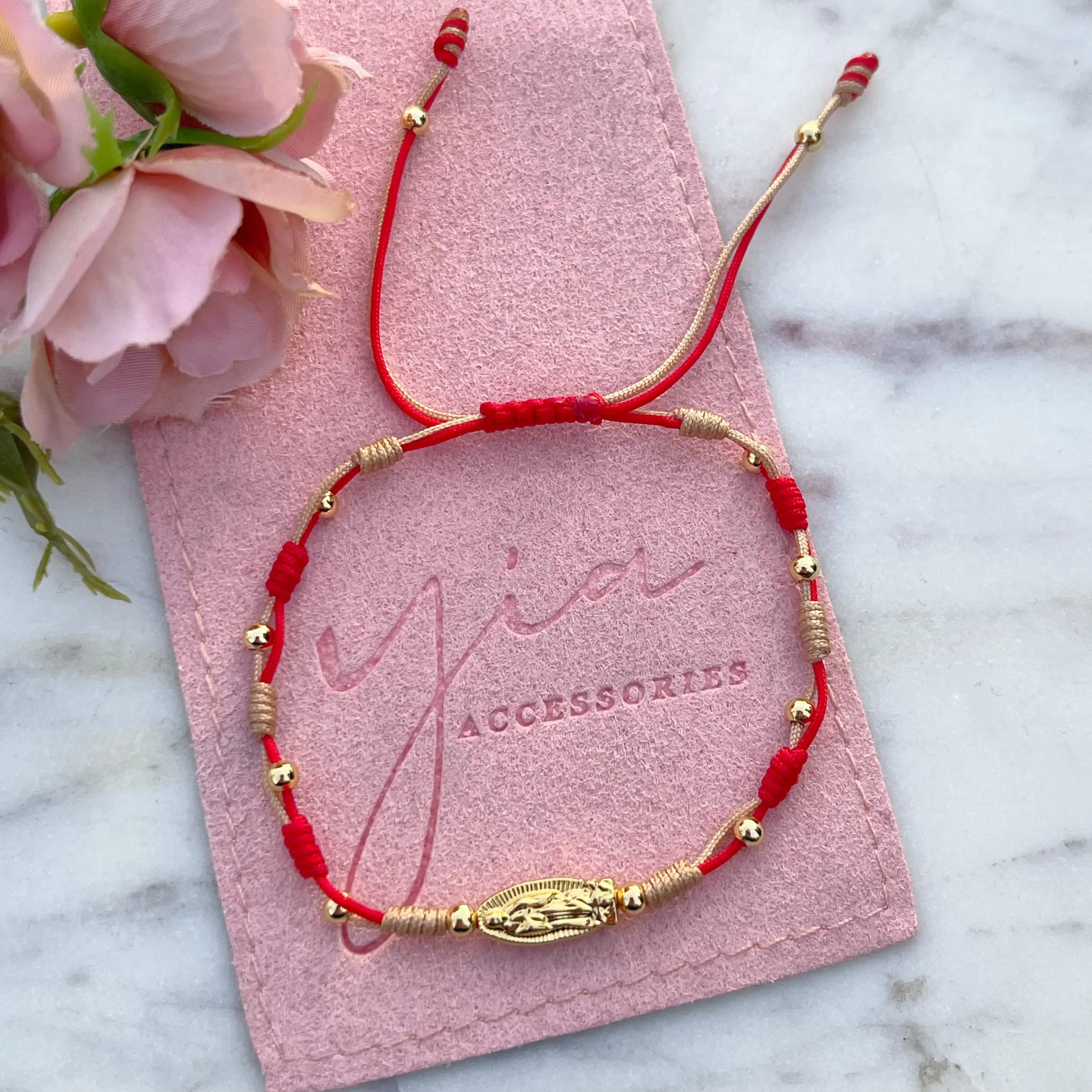 Unisex Red String Beaded Strand Bracelet - Handmade Religious Jewelry, Gold-Plated Virgencita Protectora Charm, Adjustable Faith-Led Style, Energy Protection, All-Occasions Casual Accessory with Gold-Plate Glow
