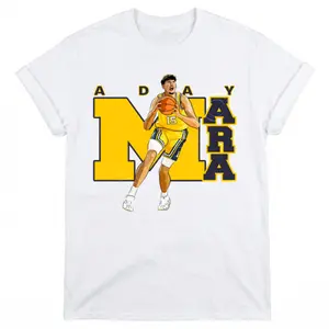 [MADE IN US] Aday Mara Michigan Basketball Short-Sleeve Shirt - Illustration & Signature Print - Ultimate Game Day Apparel Gift for Supporters