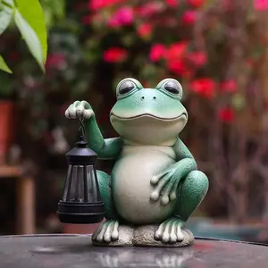 Lantern-Holding Frog Garden Statue — Whimsical Resin Frog Ornament (Outdoor Decor) — Waterproof & Designed for Ponds, Lawns, and Courtyards — Zen-Style Frog Sculpture: A Unique Gift for Housewarmings and Gardening Enthusiasts