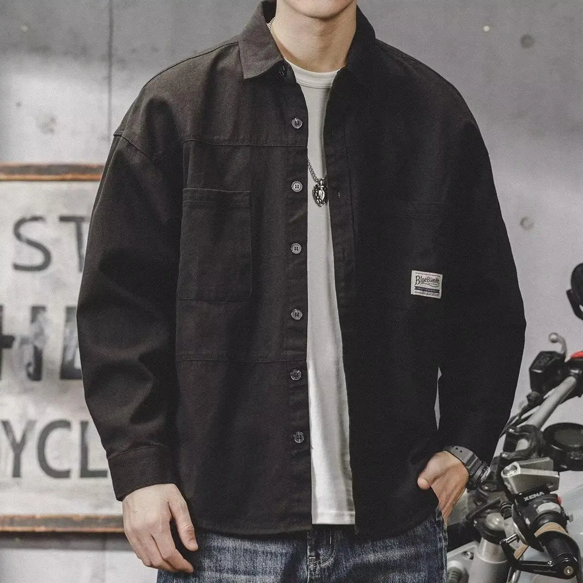 Japanese Retro Workwear Shacket for Men, Loose Thin Solid Long Sleeve Button Down Shirt Jacket, Casual Overshirt Spring & Autumn