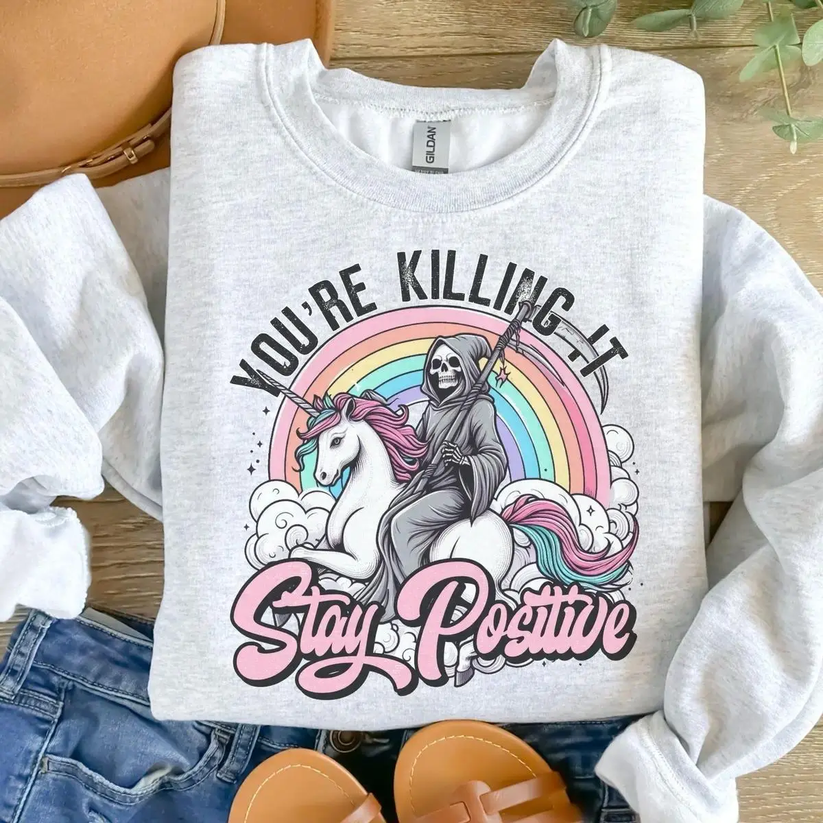 Women's Motivational Quote Graphic Sweatshirt - "You’re Killing It Stay Positive" Unisex Crewneck, Casual Cozy Streetwear, Gift for Friends