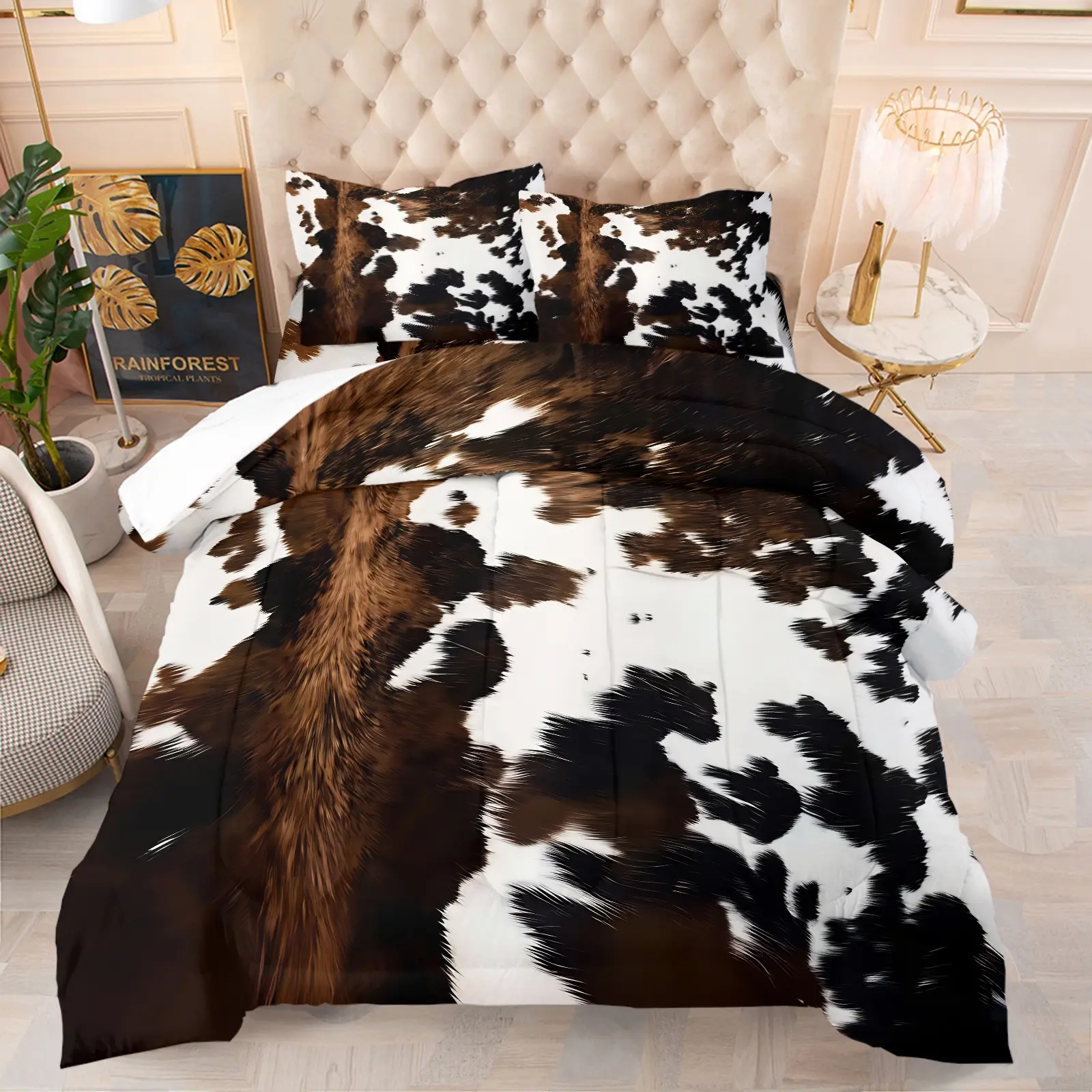 Vintage Western Boho Cowhide Print Quilted Comforter Set, Includes 1 or 2 Pillowcases, Soft And Breathable Fabric, Cozy Bedding Set, Boho Farmhouse Quilt Set All Size, Brown Black Cow Fur Print Bedding Perfect For American Western And Boho Bedroom Decor