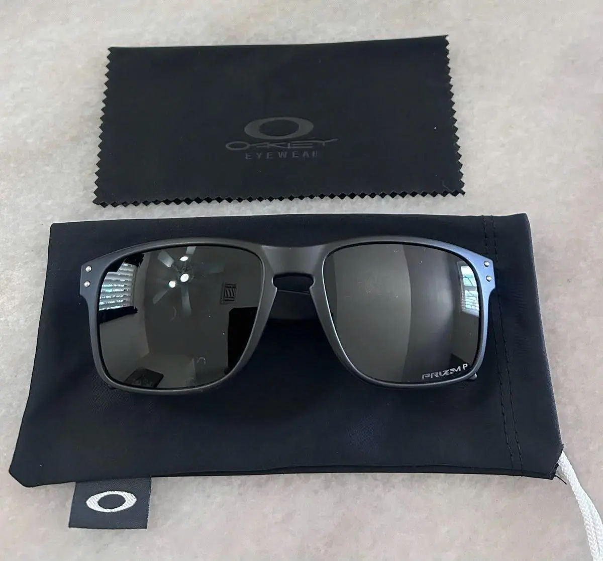 New Sunglasses Polarized Holbrook Matte Black Frame, Black Len Casual Style Eyewear