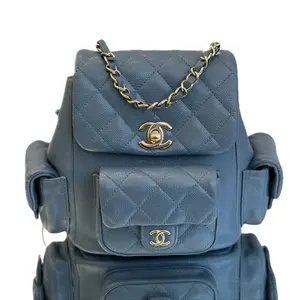 Pre-owned leather backpack Chanel Caviar Quilted Duma – Blue