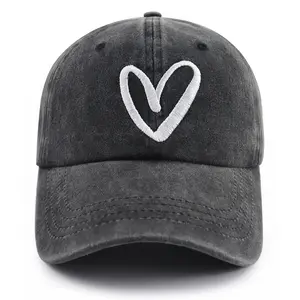 Cute Hats For Women, Wedding Gifts For Newlyweds, Valentine's Day Birthday Honeymoon Gifts For Girlfriend Boyfriend, Adjustable Love Heart Cap