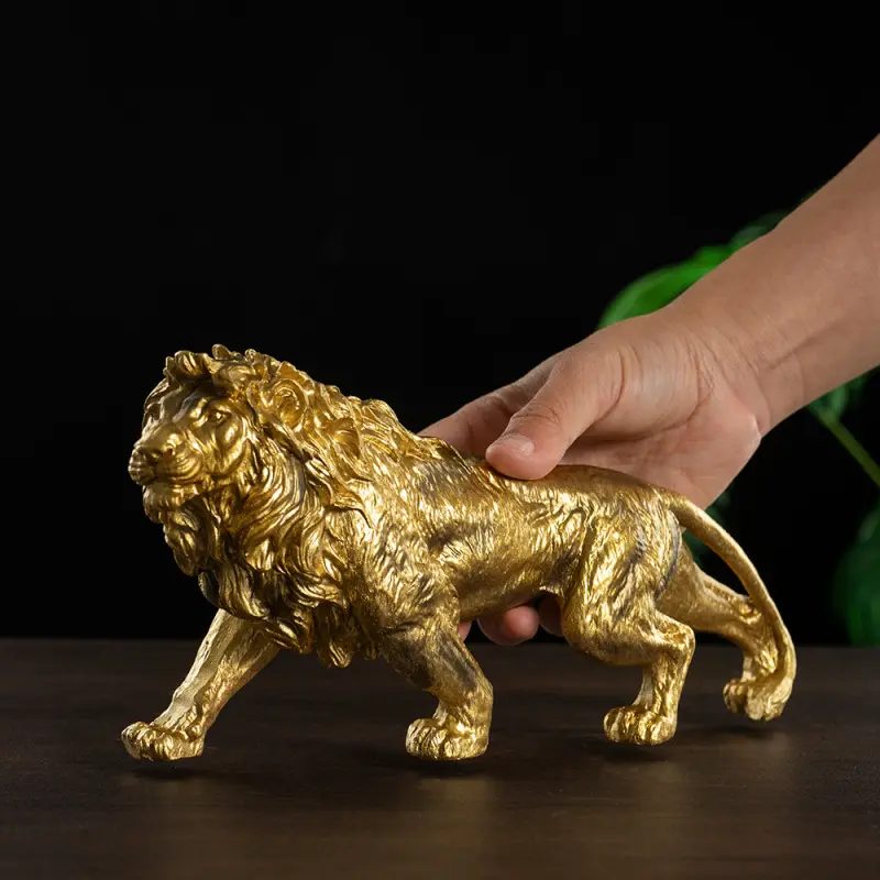 European Style Lion Animal Ornament Home Living Room Desktop Office TV Cabinet Lion Collectible Figurine Resin Sculptures Craft Statue