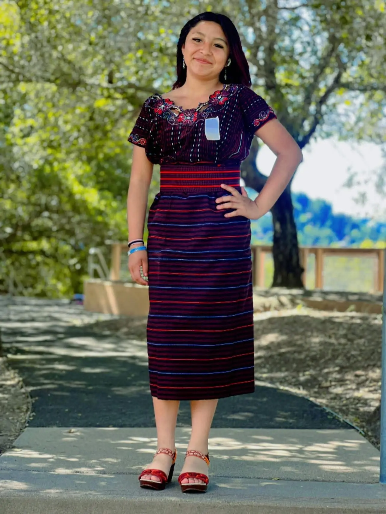 Traje típico disponible