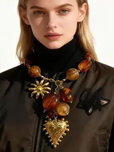 Designer New Retro Style Exaggerated Stainless Steel Pendant Resin Acrylic Beaded Jewelry Necklace
