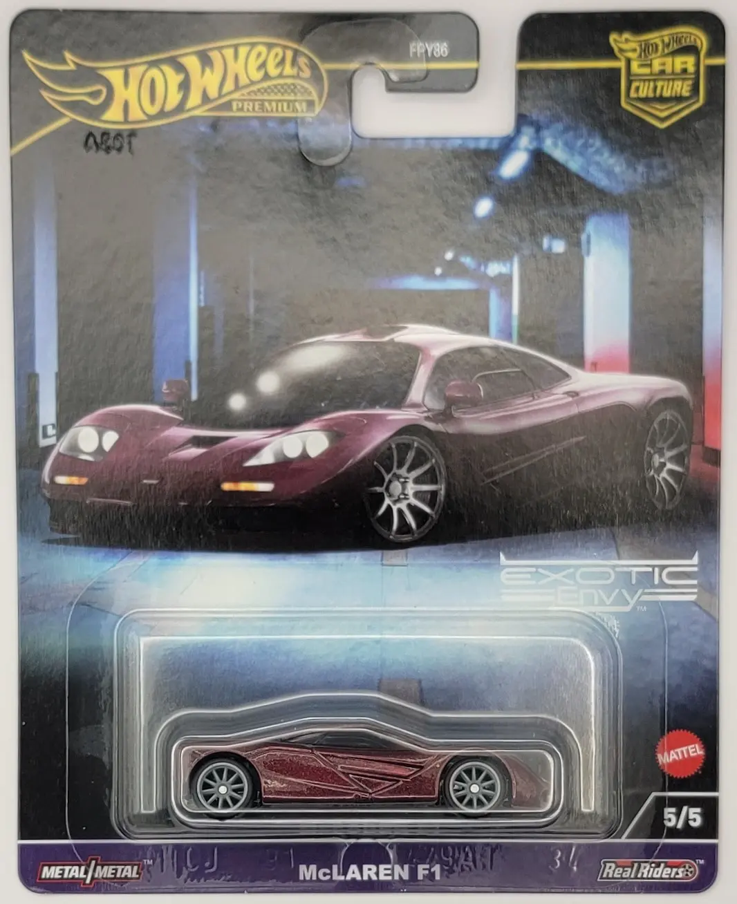 Hot Wheels Car Culture Exotic Envy McLaren F1, Diecast Model Car, 1:64 Scale