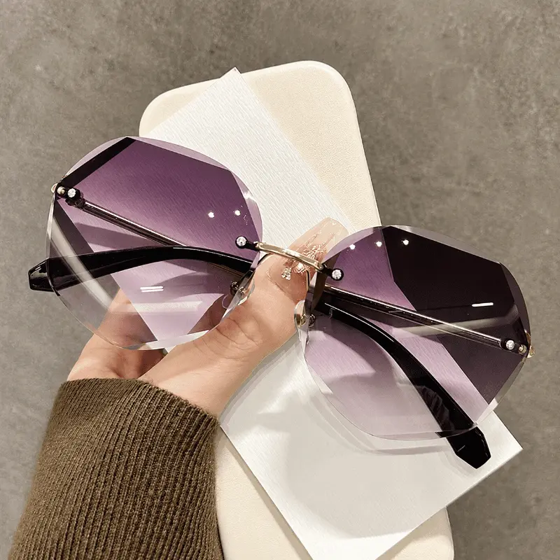 Women's Rimless Cut-Edge Sunglasses - UV400 Protection, Retro Gradient Shades, Irregular Face-Slimming Eyewear, Casual Chic Luxury Vintage Style for Everyday & Summer Use, Casual Women's Sunglasses, Chic Women's Sunglasses
