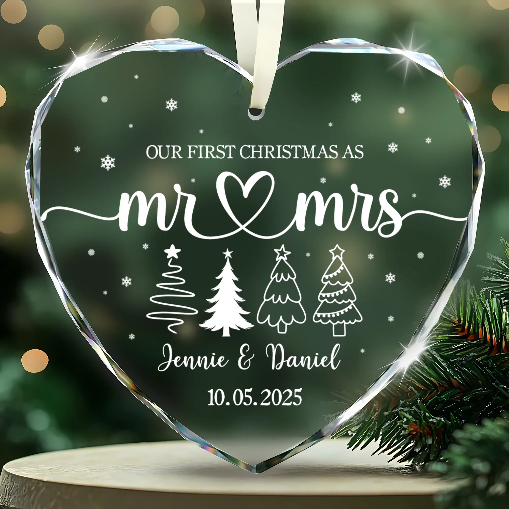 Botanical 12.5cm 2026 Personalized First Christmas Married Ornament - Custom Name Date Home Decor Gift for Newlyweds, Mr and Mrs Custom Wedding Keepsake