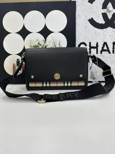 Pre-owned BURBERRY Vintage Check & Leather Crossbody Bag (Code 1262)