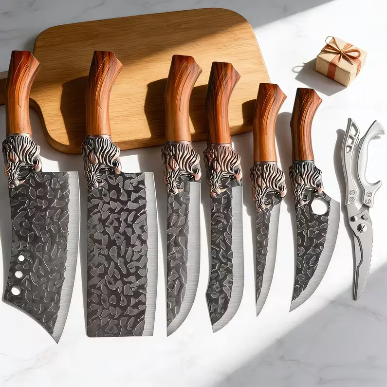 Hand-forged kitchen knife 7-piece set Chinese retro forged kitchen knife set hammer stainless steel sharp blade household slicing knife bone cutter scissors full set lion head design professional handle family chef and chef (ideal gift)