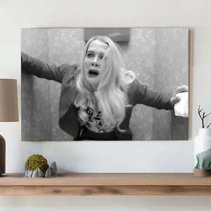 White Chicks Poster Funny Movie Bathroom Wall Art Vintage Black And White Humor Comedy Canvas Prints Art The Toilets Sign Picture Posters 90s Retro Film Room Modern Home Decor