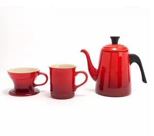 Le Creuset Pour-Over Gooseneck Kettle w/ Cone & Mug Set Le Creuset Pour-Over Gooseneck Kettle w/ Cone & Mug Set