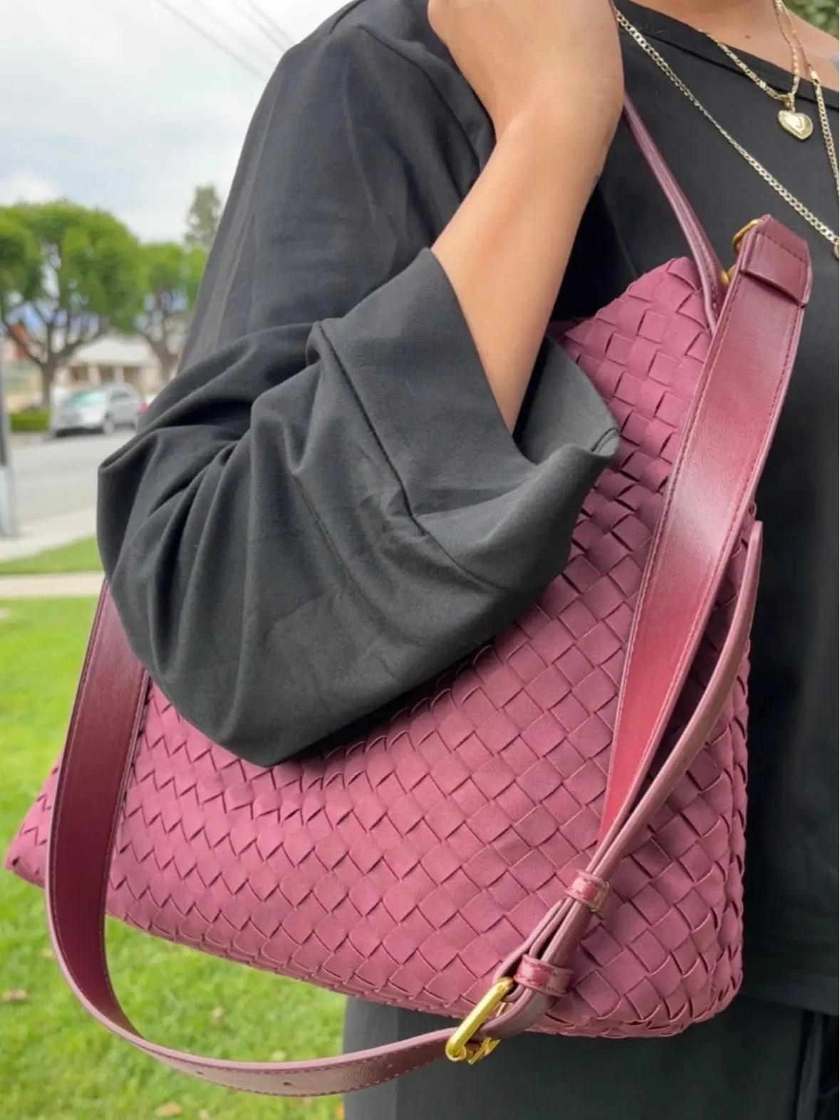 [NEW ARRIVAL] The Elara Hobo Women's Woven Suede Hobo Tote Bag Stylish Suede Hobo Shoulder Bag with Woven Details for Work Travel Fashionable Tote Bag Everyday Tote Bag