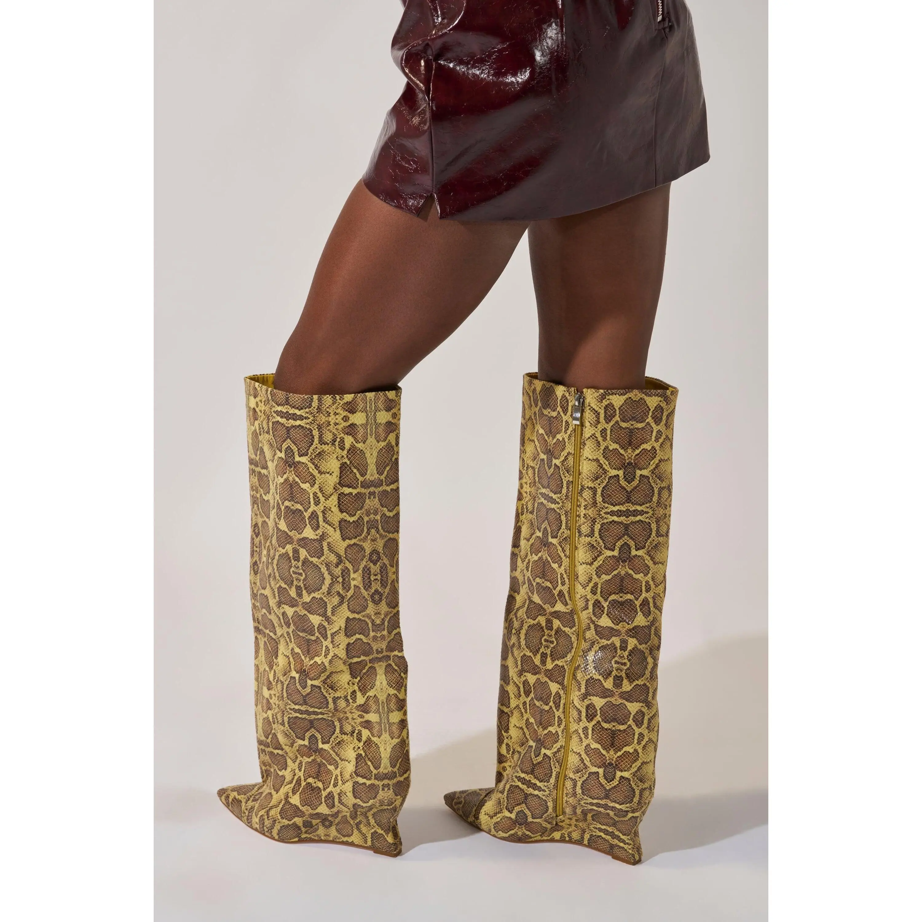 AZALEA WANG KENYA YELLOW SNAKE PRINT KNEE HIGH WEDGE BOOT