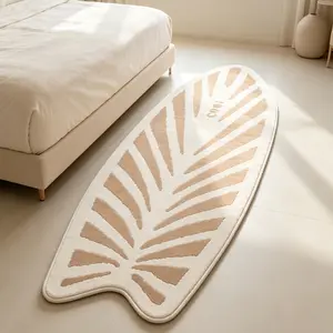Light Leaf Pattern Rug, Room Decoration Rug, Creative Surfboard Mat, Soft Comfortable, Hand Wash Only, Ideal for Living Room, Bedroom, Kitchen, Hallway Decor