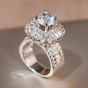 High-End Women's Engagement Rings – Sparkling and Elegant Single Rings, Stylish Jewelry for Wedding Dresses, Bridal Looks, Daily Wear, Gift for Her