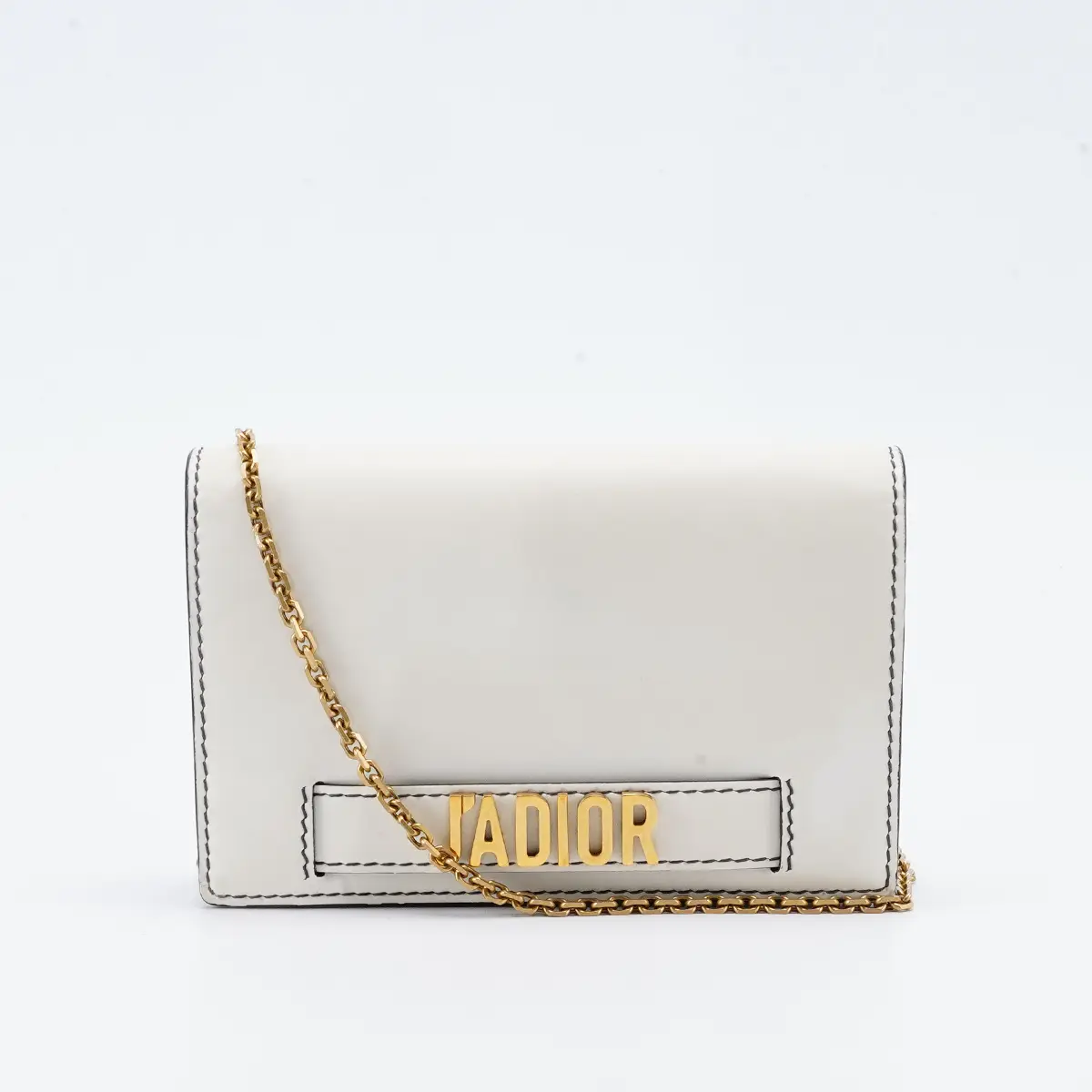 Pre-owned Dior Calfskin Clutches & Wristlets Gold and White Wristlet with Elegant J'adior Accents WOC BGP210802 Maya