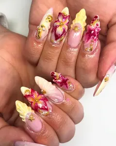 Summer Inspired Press On Nails, Summer Press On with 3D Flower, Sesashell, Star Fish, Unique Fake Nail Art for Holiday Party, Vacaton, Gifts