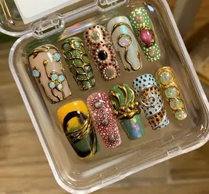 Alice WonderNails – Mystic Mosaic: A Vivid Symphony of Textures, Gems & Patterns in Artistic Nail Expressions – AW261
